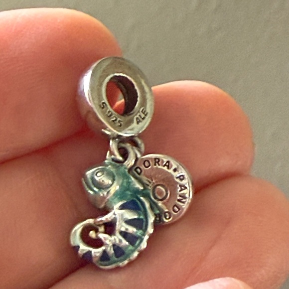 Pandora Turquoise and Silver Seashell Charm - Picture 1 of 6